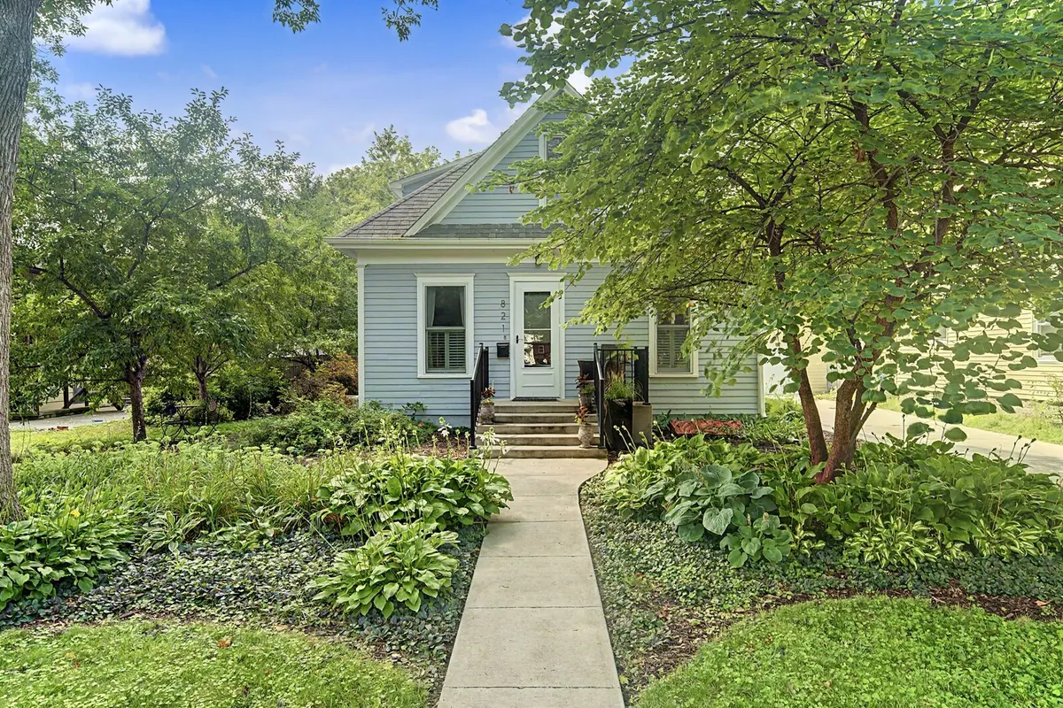 821 Clark Ave, Old Town Ames - photo 1